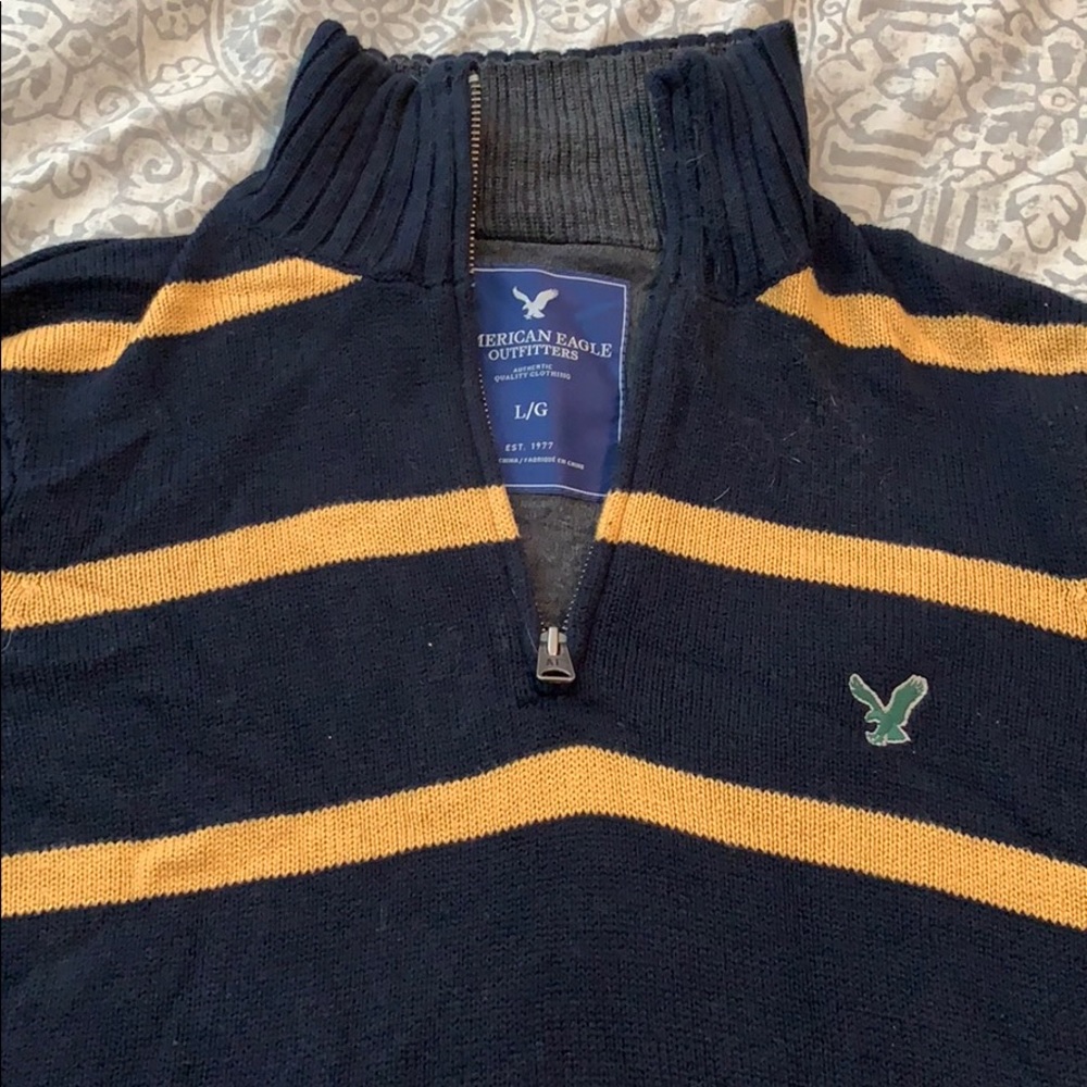 Large American Eagle Half-Zip Sweater